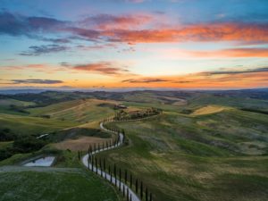 Tra Natura Arte E Fede 5 Itinerari Tra Le Zone Piu Belle Della Toscana Florence Teen